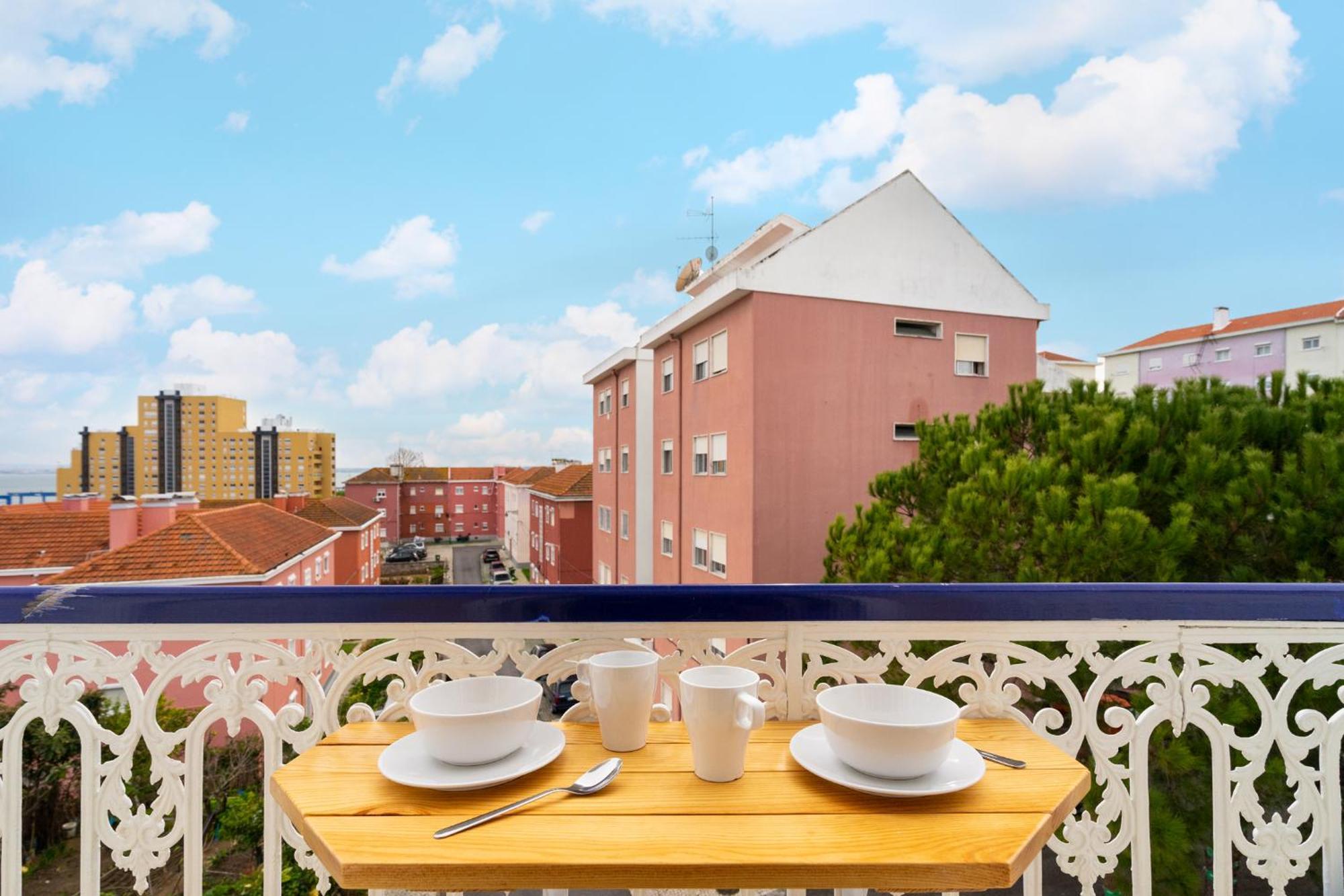 Beato Premium River View In Quiet Area * Lisboa